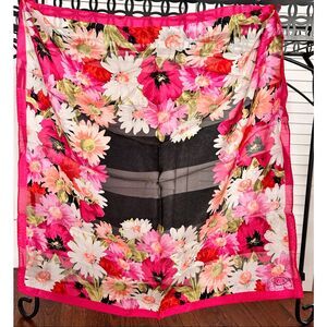 VTG Oscar by Oscar De La Renta 100% Silk Scarf Pink & Black Flowers 21” Square